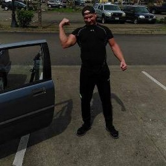 Profile Picture of Michael Williamson (@michaelwilli215) on Poshmark