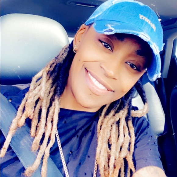 Profile Picture of India Aaron-monteiro (@ijam84) on Poshmark