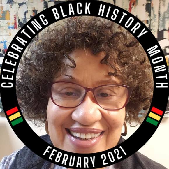 Profile Picture of Debra Bates (@red1590) on Poshmark