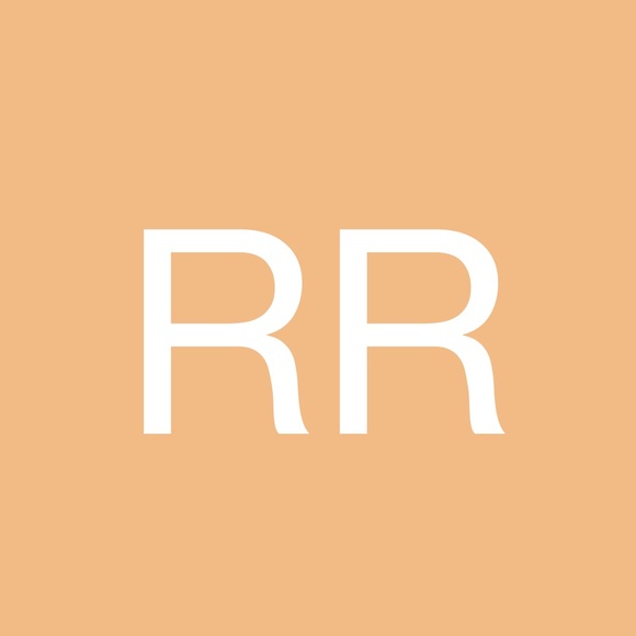 Profile Picture of Regha Regha (@danregha612) on Poshmark