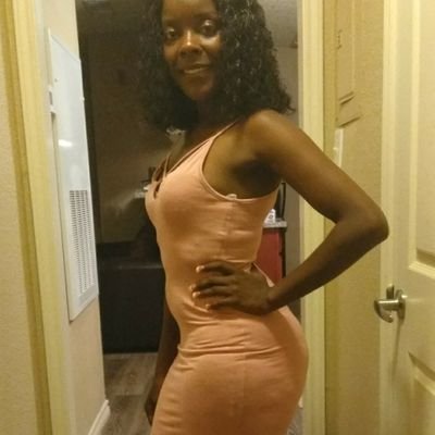 Profile Picture of DeQuesha Simpson (@QueenDee9127) on Twitter