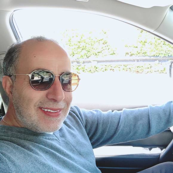 Profile Picture of Amjed Zeidan (@amjedzeidan) on Poshmark