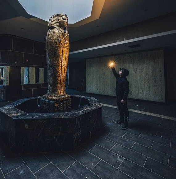 Profile Picture of Dunovan Mozzetta (@adawgg345) on Poshmark