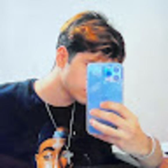Profile Picture of Aaron Fletcher (@fletcheraaron75) on Poshmark