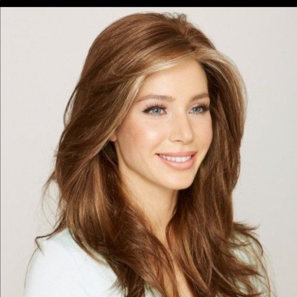 Profile Picture of Aileen Soliman (@aileenfran1965) on Poshmark