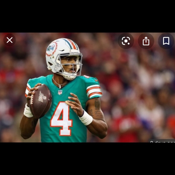 Profile Picture of Robert Mchugh (@ra826) on Poshmark