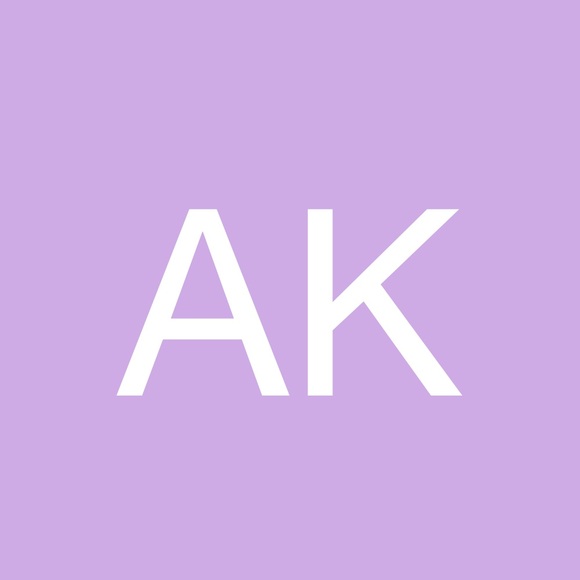 Profile Picture of Andrew Kraft (@andrewkraft987) on Poshmark