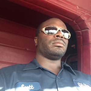 Profile Picture of Scott Norris (@mudflap1974) on Myspace