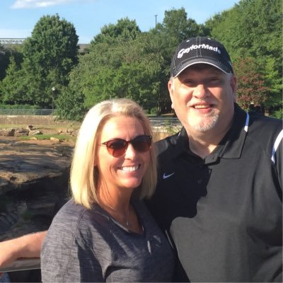 Profile Picture of Richard Knell (@richardknell) on Twitter