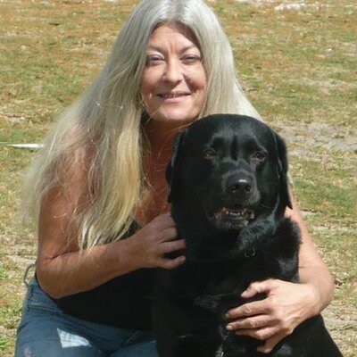 Profile Picture of Denise Blackman (@allouranimals) on Twitter