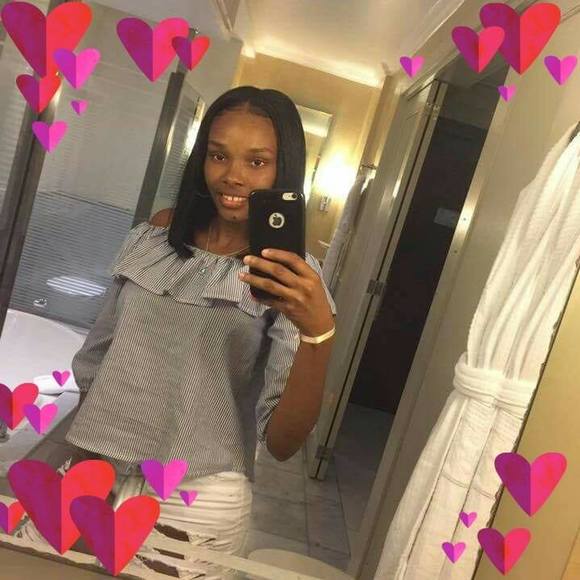Profile Picture of Sherene White (@sherene2310) on Poshmark