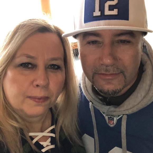 Profile Picture of Rumelda Trudeau (@rumeldatrudeau) on Poshmark