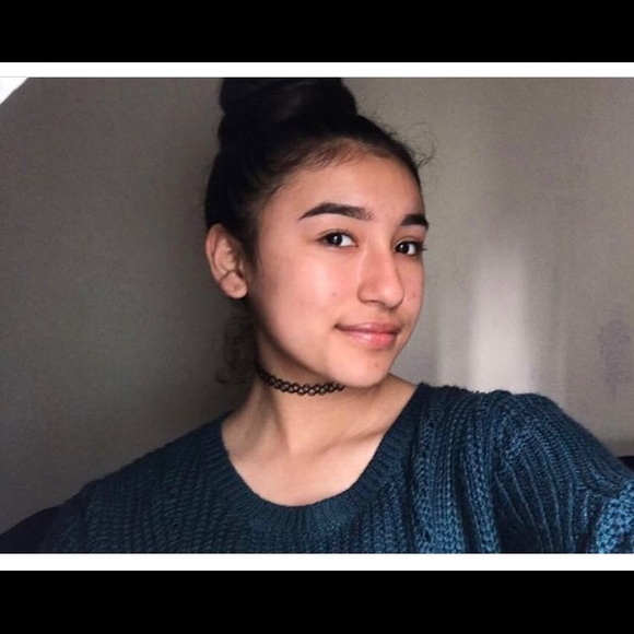 Profile Picture of Itza Martinez (@itzyybitzu) on Poshmark