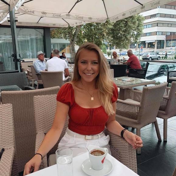 Profile Picture of Kristina Stevanović (@kristinajtk) on Poshmark