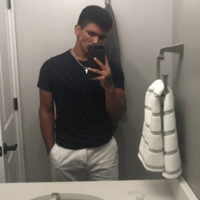 Profile Picture of Matt Castro (@MattCastro04) on Twitter