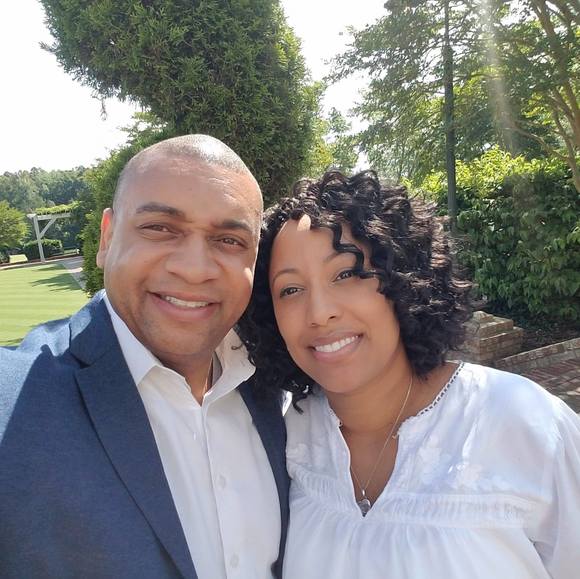 Profile Picture of George Gray (@georgegray345) on Poshmark