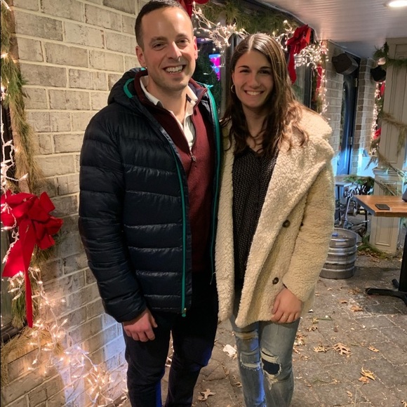 Profile Picture of Caroline Saros (@csaros) on Poshmark