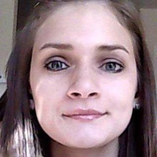 Profile Picture of April Dallas (@April-Dallas) on Facebook