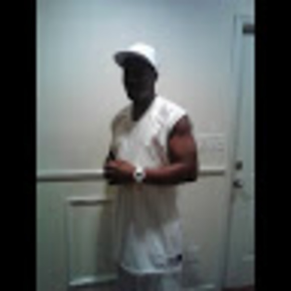 Profile Picture of John Feather (@johnfeather54) on Poshmark