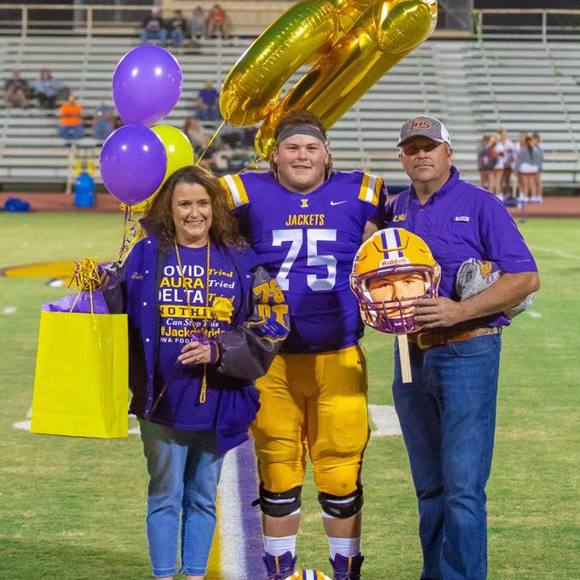 Profile Picture of Misty Fontenot (@mmsfontenot) on Poshmark