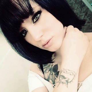 Profile Picture of Mandy Aubonnet (@mandy.aubonnet) on Facebook