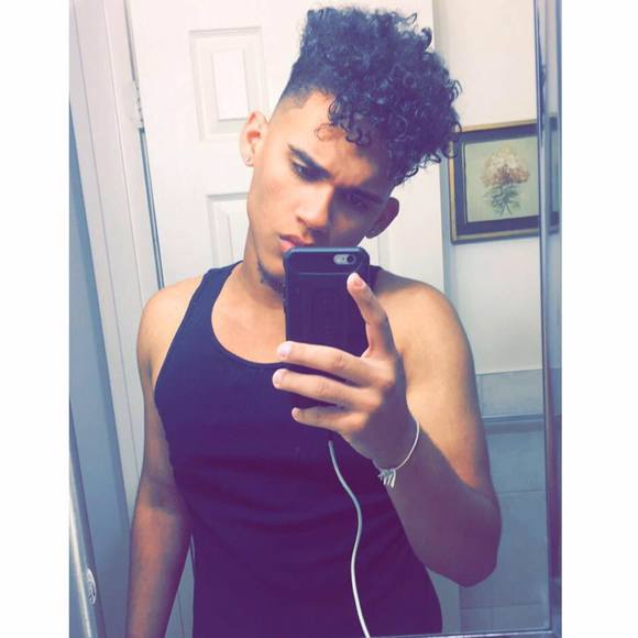 Profile Picture of Christian Carvajal sanchez (@chris5jr) on Poshmark