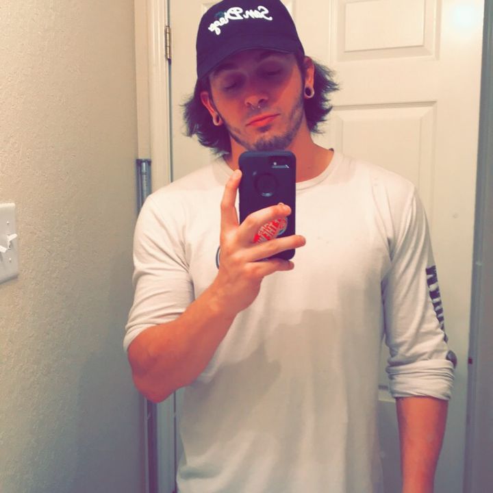 Profile Picture of Curtis (@curtisvanek) on Tiktok