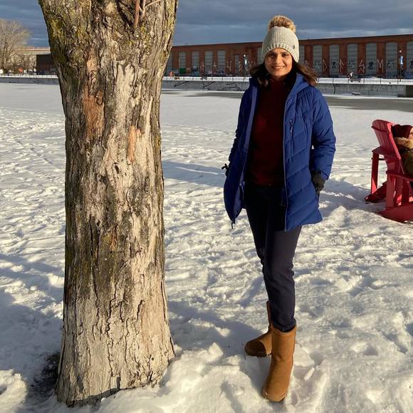 Profile Picture of Usha Alawandi (@usha139engg) on Poshmark