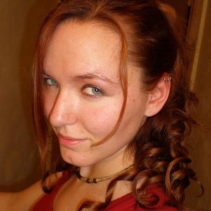 Profile Picture of Becky Speak (@albinotiger) on Myspace