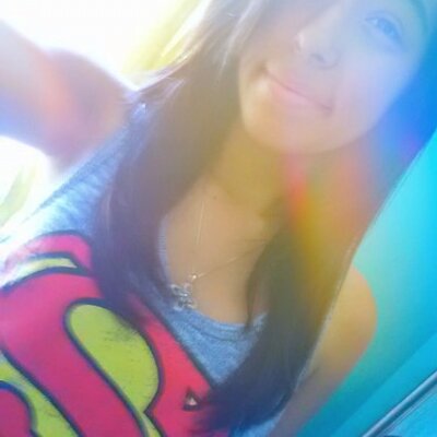 Profile Picture of Alice Padilla (@awsome_chick100) on Twitter