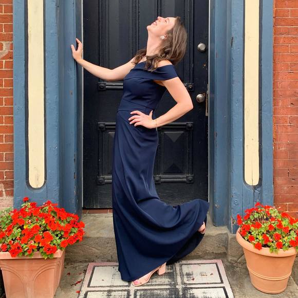 Blair Cuny - Poshmark Profile Picture of Blair Cuny (@blairprophett) on Poshmark