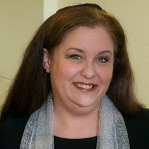 Profile Picture of Rabbi Cookie Lea Olshein (@RabbiOlshein) on Twitter