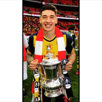 Profile Picture of Som (@SamStott97) on Twitter