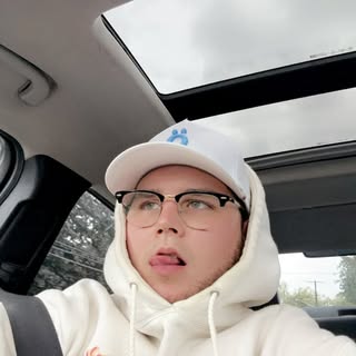 Profile Picture of Mitch Davis (@_mitchelldavis) on Instagram