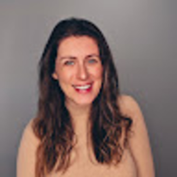 Profile Picture of Nevena Wojtkiewicz (@nev_w) on Poshmark