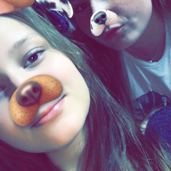 Profile Picture of Raina Smith (@smithraina) on Poshmark