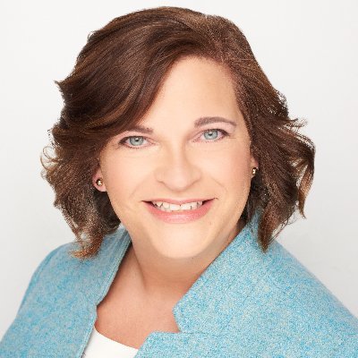 Profile Picture of Meredith C. VanDuyne (@MeroVanR) on Twitter