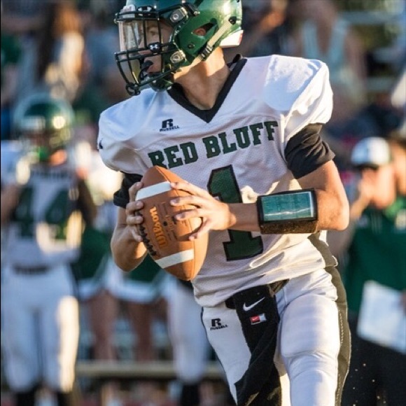 Profile Picture of Logan Robertson (@lrobertsonnn) on Poshmark