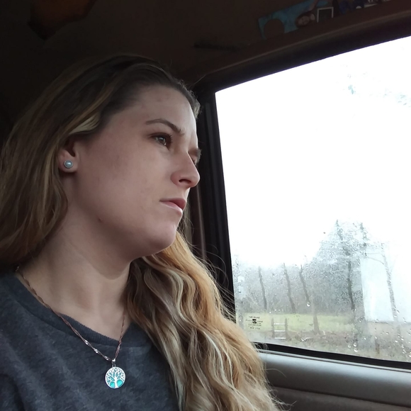 Jodie Doggett - Poshmark Profile Picture of Jodie Doggett (@paejo1602) on Poshmark