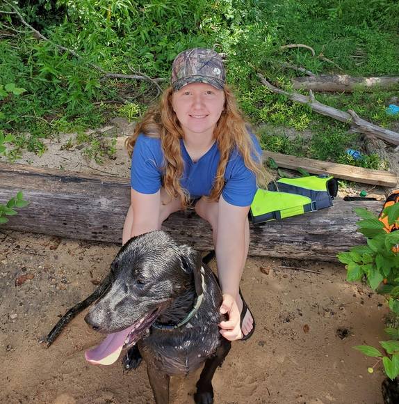 Profile Picture of Michaella Schoenecker (@michaellas97) on Poshmark