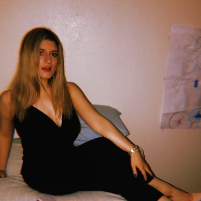 Hayley Eicher - Twitter Profile Picture of Hayley Eicher (@Hayleybetheic) on Twitter