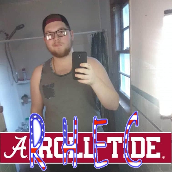 Profile Picture of David Bagwell (@davidbagwell) on Poshmark
