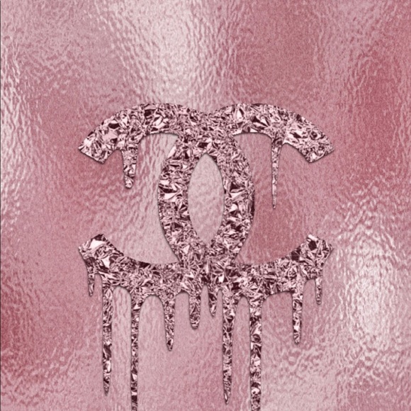 Profile Picture of Scarlett Zohrabian (@szohrabian) on Poshmark