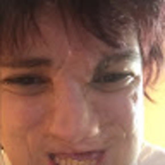 Profile Picture of Sarah Amann (@amannsarah6) on Poshmark