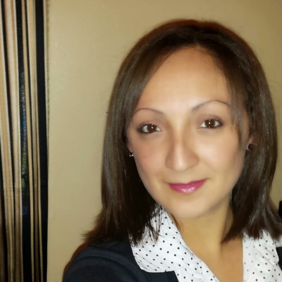 Profile Picture of Norma Gutierrez (@normagutierr134) on Poshmark