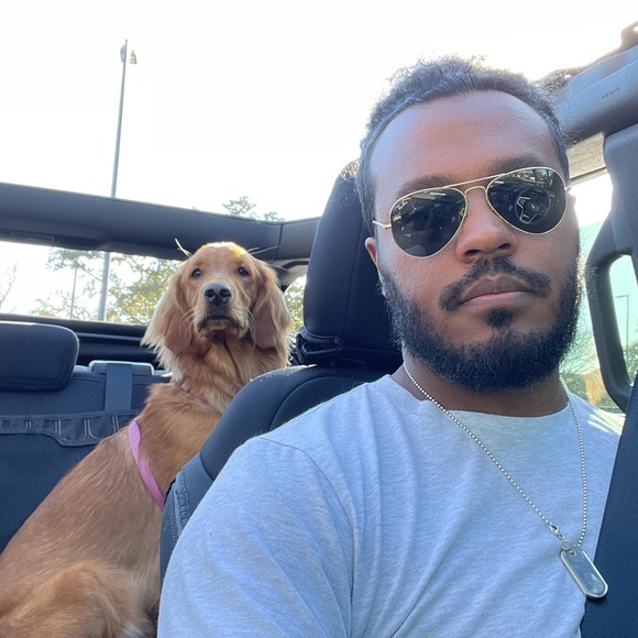 Profile Picture of Peter Castillo (@pacastillo01) on Poshmark