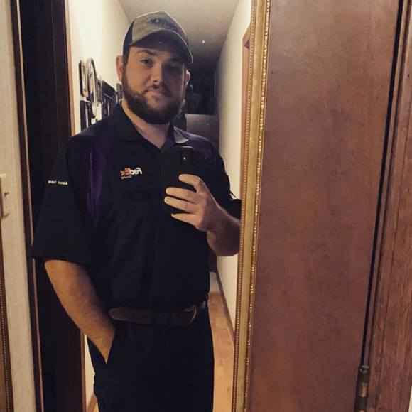 Profile Picture of Daniel Rector (@drector14) on Poshmark