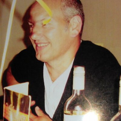 Profile Picture of Michael Dalziel (@freetolive91) on Twitter