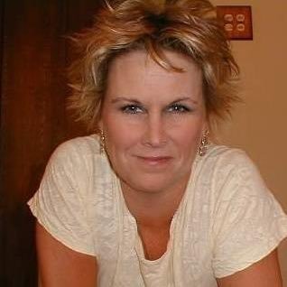 Profile Picture of Sherry Brooks (@sherry3308) on Twitter