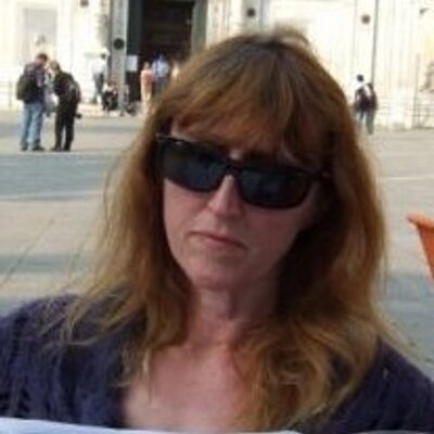 Profile Picture of Anne Rooney (@annerooney) on Twitter